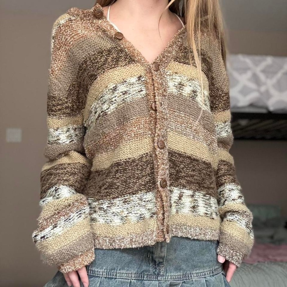 Earthy striped winter knit cardigan • *